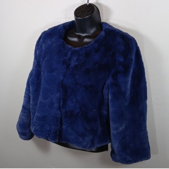 Heurueh Women's Blue Faux Fur Cropped Jacket size XS - Picture 12 of 12